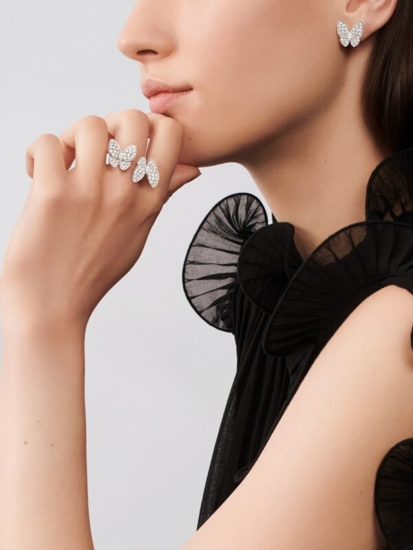 gold mother of pearl clover ring beaded edge alhambra style luxury jewelry vcarf78900 (复制)